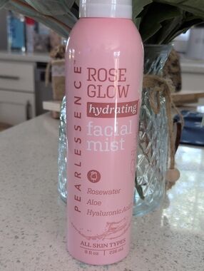 Rose Glow Hydrating Facial Mist - Rosewater Aloe Hyaluronic Acid